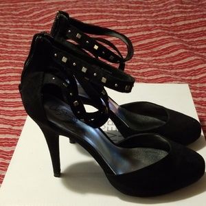 3 strapped anklet heels black